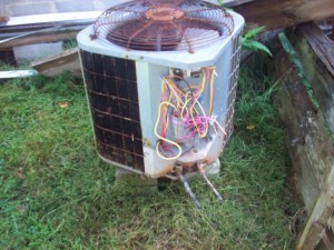 Air conditioning noise and Leaky Heat Pumps - Old Carrier